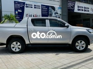Toyota Hilux 2016 - Bán ô tô Toyota Hilux năm 2016, nhập khẩu, 528 triệu