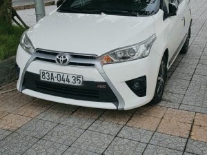 Toyota Yaris 2014 - Cần bán lại xe Toyota Yaris sản xuất năm 2014, màu trắng, nhập khẩu nguyên chiếc xe gia đình