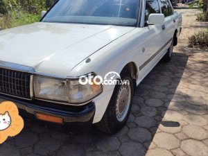 Toyota Crown 1989 - Bán Toyota Crown đời 1989, màu trắng, xe nhập