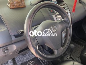Toyota Yaris 2007 - Cần bán gấp Toyota Yaris sản xuất 2007, màu bạc, nhập khẩu nguyên chiếc