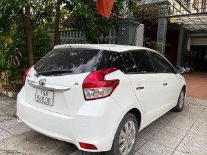 Toyota Yaris   1.3G  2015 - Cần bán lại xe Toyota Yaris 1.3G sản xuất năm 2015, màu trắng, xe nhập  