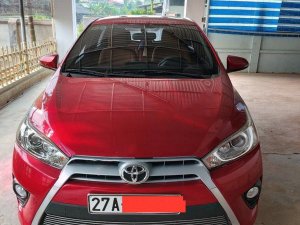 Toyota Yaris   2015 - Cần bán xe Toyota Yaris 2015, màu đỏ, nhập khẩu nguyên chiếc  