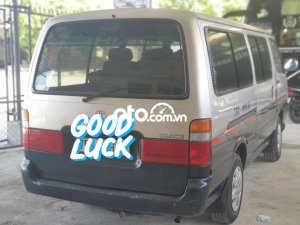 Toyota Hiace 2002 - Bán Toyota Hiace năm 2002, màu bạc, nhập khẩu nguyên chiếc chính chủ