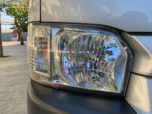 Toyota Hiace   2.5   2016 - Cần bán gấp Toyota Hiace 2.5 năm sản xuất 2016, màu bạc, nhập khẩu nguyên chiếc