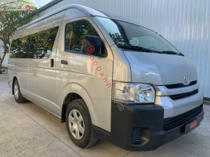 Toyota Hiace   2.5   2016 - Cần bán gấp Toyota Hiace 2.5 năm sản xuất 2016, màu bạc, nhập khẩu nguyên chiếc