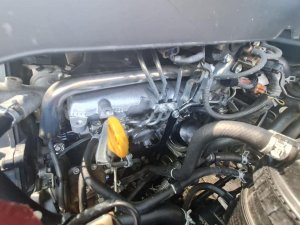 Toyota Hilux 2013 - Bán Toyota Hilux đời 2013, màu nâu, xe còn mới