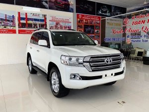 Toyota Land Cruiser   V8 2016 - Bán Toyota Land Cruiser V8 đời 2016, màu trắng, nhập khẩu chính chủ