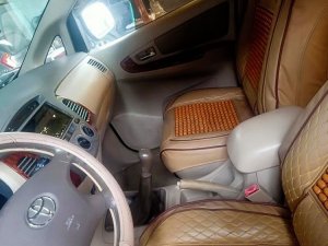 Toyota Innova   G  2007 - Cần bán gấp Toyota Innova G 2007, màu bạc còn mới