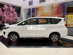 Toyota Innova   2.0E MT  2021 - Cần bán Toyota Innova 2.0E MT 2021, màu trắng, giá chỉ 699 triệu