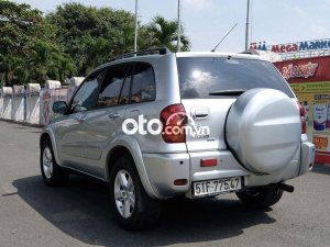 Toyota RAV4 2004 - Bán xe Toyota RAV4 đời 2004, màu bạc, nhập khẩu nguyên chiếc