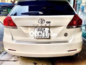 Toyota Venza 2010 - Cần bán xe Toyota Venza đời 2010, màu trắng, nhập khẩu