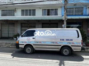 Toyota Hiace 2002 - Bán Toyota Hiace 2002, giá chỉ 90 triệu