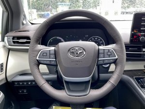 Toyota Sienna 2021 - Em Lộc MT Auto bán Toyota Sienna Platinum sản xuất 2021 giao ngay tại MT Auto