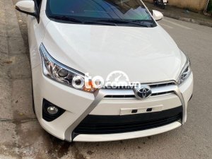 Toyota Yaris 2017 - Cần bán lại xe Toyota Yaris đời 2017, màu trắng, nhập khẩu nguyên chiếc xe gia đình