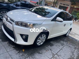 Toyota Yaris 2017 - Cần bán lại xe Toyota Yaris đời 2017, màu trắng, nhập khẩu nguyên chiếc xe gia đình