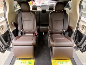 Toyota Sienna 2021 - Em Lộc MT Auto bán Toyota Sienna sản xuất năm 2021 xe có giao ngay