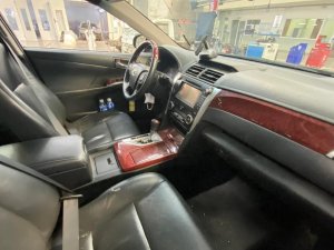Toyota Camry 2.5Q 2013 - Bán Toyota Camry 2.5Q năm sản xuất 2013, màu đen chính chủ, 595tr
