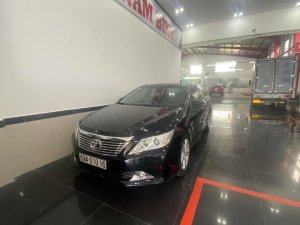 Toyota Camry 2.5Q 2013 - Bán Toyota Camry 2.5Q năm sản xuất 2013, màu đen chính chủ, 595tr