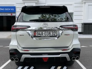 Toyota Fortuner 2018 - Toyota Fortuner 2.7AT 4x2 (máy xăng số tự động) sản xuất 2018 nhập khẩu Indo