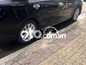 Toyota Camry     2013 - Cần bán gấp Toyota Camry đời 2013, màu đen  