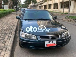 Toyota Camry 2001 - Bán ô tô Toyota Camry đời 2001 số sàn giá cạnh tranh