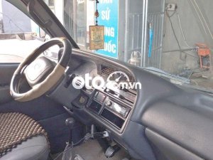 Toyota Hiace 2002 - Cần bán xe Toyota Hiace năm sản xuất 2002 xe gia đình, giá 82tr