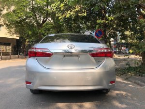 Toyota Corolla  1.8 G  2017 - Cần bán gấp Toyota Corolla Altis 1.8 G 2017, màu bạc xe gia đình