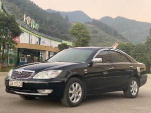 Toyota Camry    2004 - Cần bán Toyota Camry đời 2004, màu đen còn mới