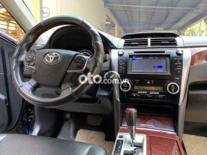 Toyota Camry   2.5Q 2014 - Bán Toyota Camry 2.5Q sản xuất năm 2014, màu đen, giá 705tr