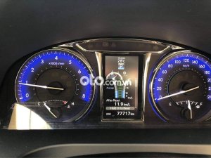Toyota Camry  2.0 E  2016 - Bán xe Toyota Camry 2.0 E năm sản xuất 2016, màu đen 