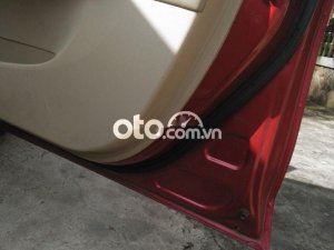 Toyota Vios 2018 - Cần bán Toyota Vios sản xuất 2018, màu đỏ, giá chỉ 300 triệu