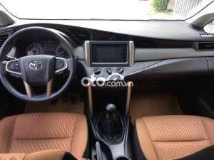 Toyota Innova    2016 - Cần bán xe Toyota Innova đời 2016, màu xám  