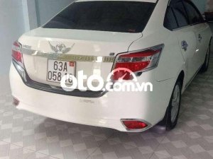 Toyota Vios 2017 - Cần bán lại xe Toyota Vios 1.5E MT đời 2017, màu trắng, giá tốt