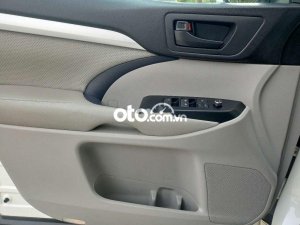 Toyota Highlander   2.7 LE 2013 - Bán Toyota Highlander 2.7 LE đời 2013, màu trắng, nhập khẩu nguyên chiếc