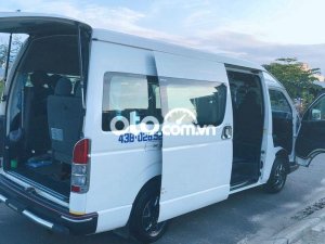 Toyota Hiace     MT 2012 - Bán Toyota Hiace MT sản xuất 2012, màu trắng, nhập khẩu nguyên chiếc