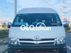 Toyota Hiace     MT 2012 - Bán Toyota Hiace MT sản xuất 2012, màu trắng, nhập khẩu nguyên chiếc