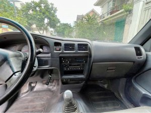 Toyota Hilux 2000 - Cần bán Toyota Hilux sản xuất năm 2000, màu trắng, nhập khẩu chính chủ giá cạnh tranh