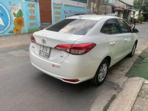 Toyota Vios 1.5E CVT 2019 - Cần bán Toyota Vios 1.5E CVT năm sản xuất 2019, màu trắng  