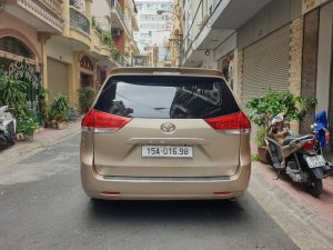 Toyota Sienna   LE 3.5  2010 - Cần bán gấp Toyota Sienna LE 3.5 năm sản xuất 2010, nhập khẩu chính chủ