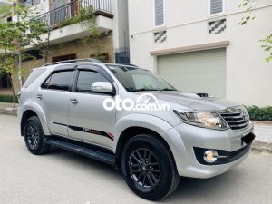 Toyota Fortuner  MT 2016 - Xe Toyota Fortuner MT năm 2016, màu bạc, 645 triệu