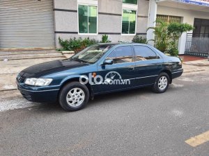 Toyota Camry MT 1999 - Cần bán lại xe Toyota Camry MT năm sản xuất 1999, màu xanh lam, nhập khẩu