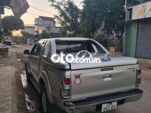 Toyota Hilux  3.0G 4x4MT 2012 - Bán Toyota Hilux 3.0G 4x4MT năm 2012, màu bạc, nhập khẩu nguyên chiếc