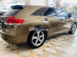 Toyota Venza 2009 - Bán Toyota Venza 3.5 AWD AT sản xuất 2009, màu nâu, xe nhập còn mới