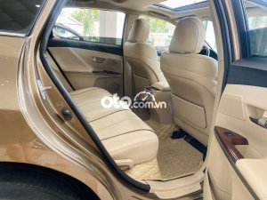 Toyota Venza 2009 - Bán Toyota Venza 3.5 AWD AT sản xuất 2009, màu nâu, xe nhập còn mới