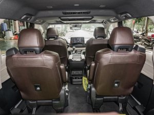 Toyota Sienna 2022 - Em Lộc MT Auto bán ô tô Toyota Sienna Platinum màu xám sản xuất 2022