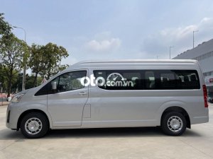 Toyota Hiace 2021 - Bán Toyota Hiace 3.0MT sản xuất 2021, màu trắng, nhập khẩu