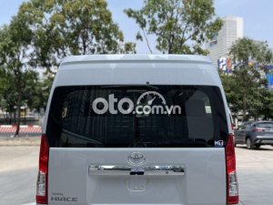 Toyota Hiace 2021 - Bán Toyota Hiace 3.0MT sản xuất 2021, màu trắng, nhập khẩu