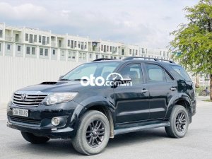 Toyota Fortuner 2013 - Bán Toyota Fortuner 2.5G MT sản xuất 2013, màu đen