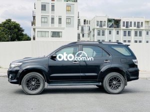 Toyota Fortuner 2013 - Bán Toyota Fortuner 2.5G MT sản xuất 2013, màu đen
