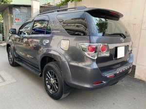 Toyota Fortuner G 2016 - Bán xe Toyota Fortuner G năm sản xuất 2016, màu xám  